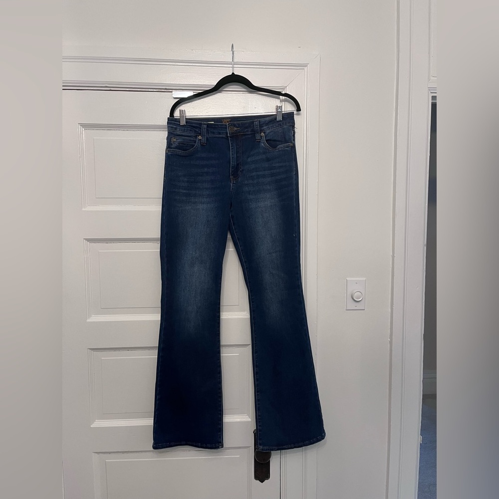 Kut from the Kloth Nicole bootcut Jeans